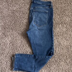 GAP Women's Straight Leg Blue Jeans